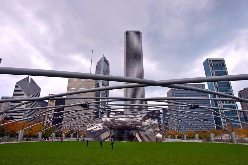 Modern 2Br In South Loop Near Soldier Field, Grant Park, Downtown, & Lakefront Trail Chicago Luaran gambar